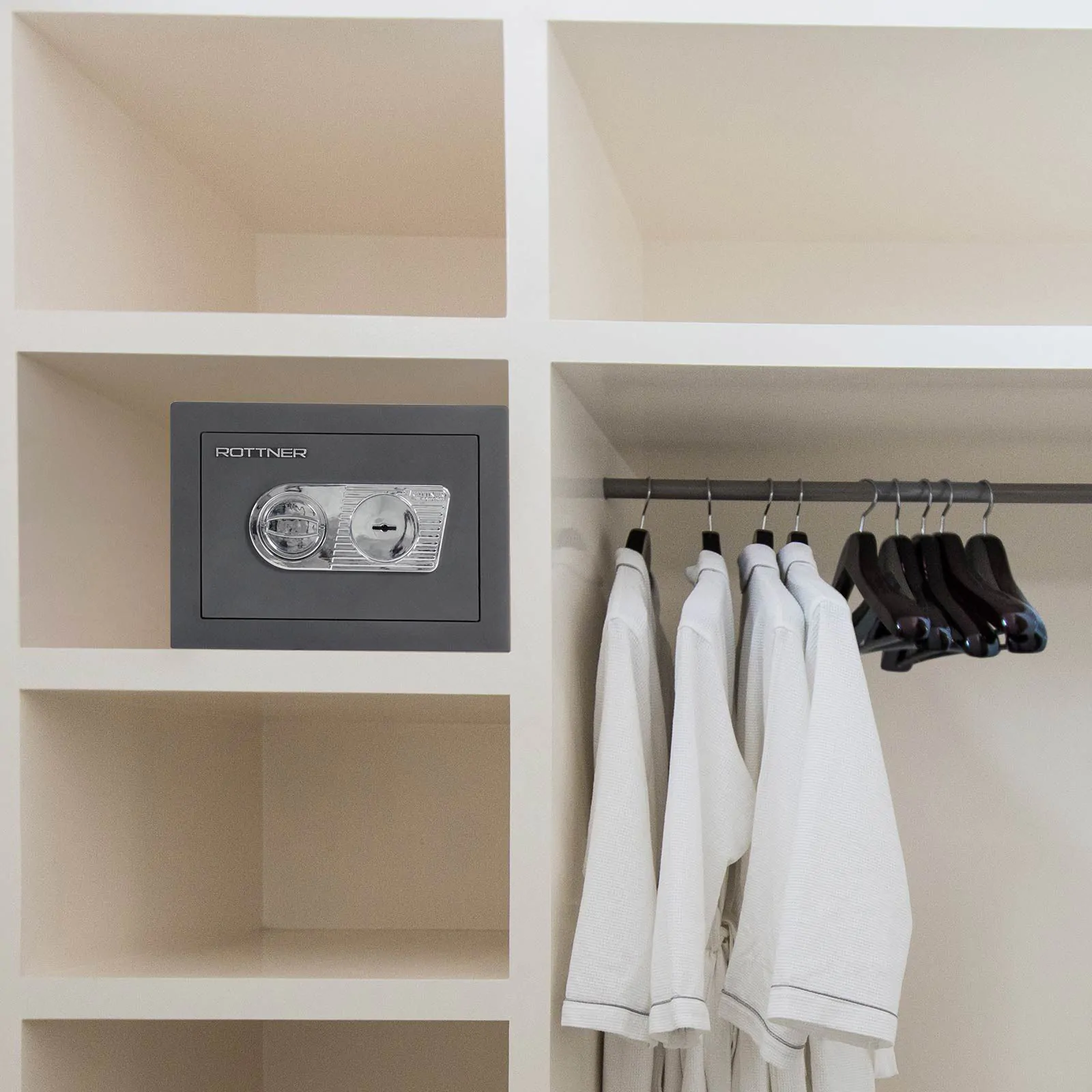 Trezor TOSCANA 26